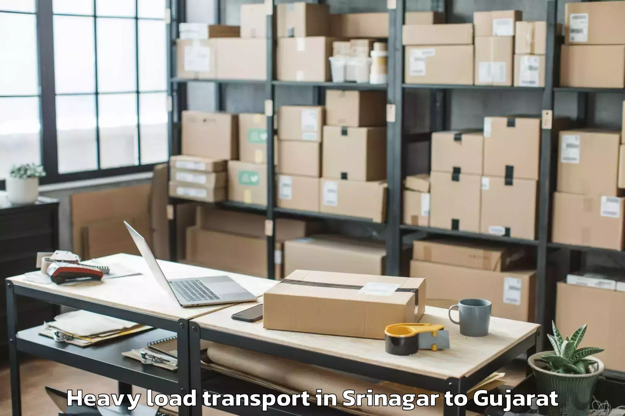 Top Srinagar to Vadodara Airport Bdq Heavy Load Transport Available